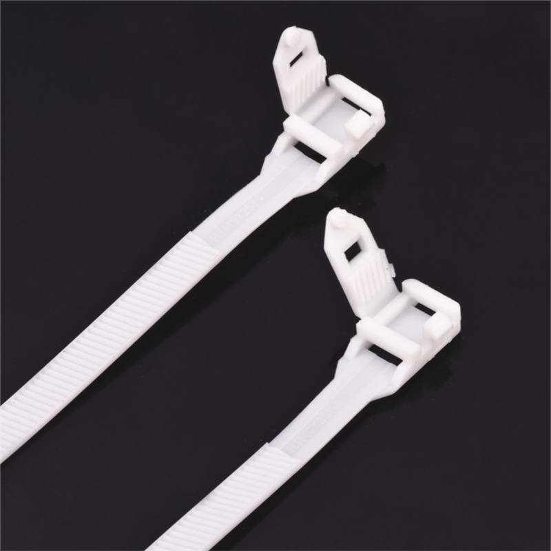 Attaches de câble en nylon ignifuges