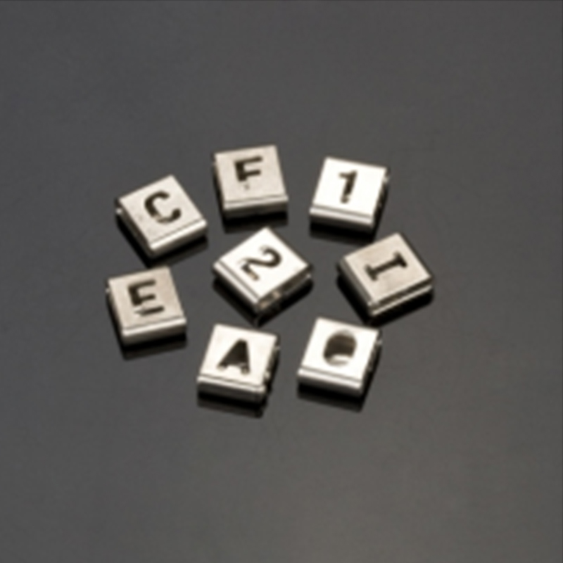 Marqueurs faciles à lire en acier inoxydable
